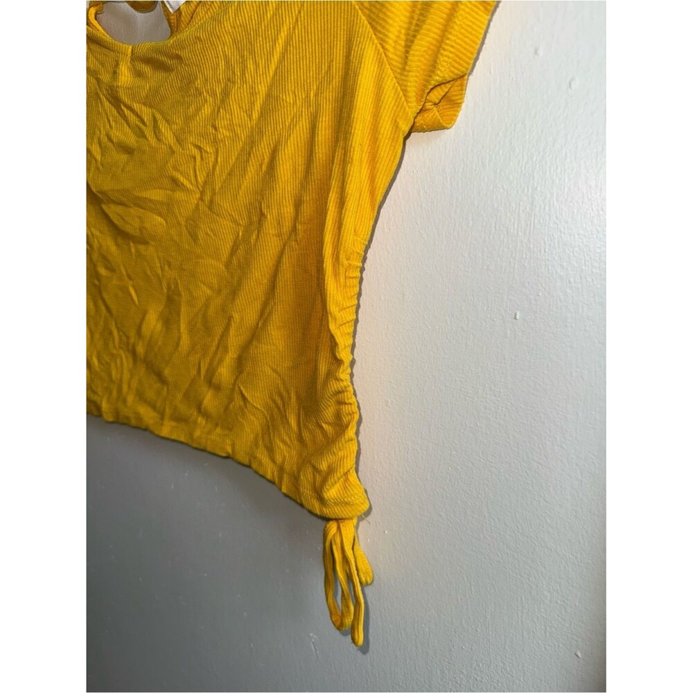 Madden NYC Yellow Ribbed Cinched Side Crop Top XL - Picture 4 of 6